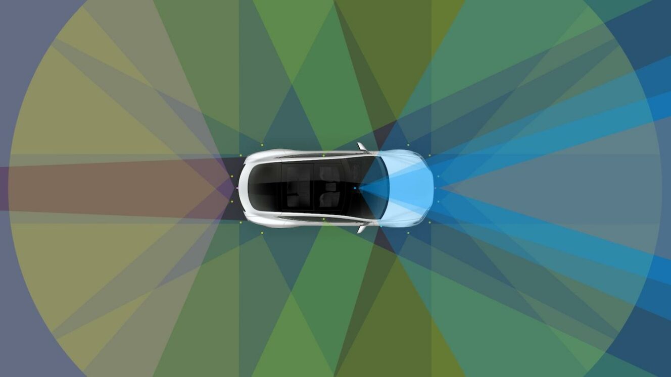 Tesla autonomia Autopilot