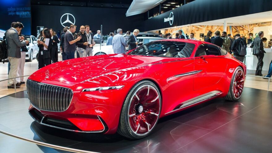 Pariisin konseptikattaus Vision Mercedes-Maybach 6