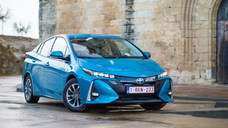 Toyota Prius Plug-in Active