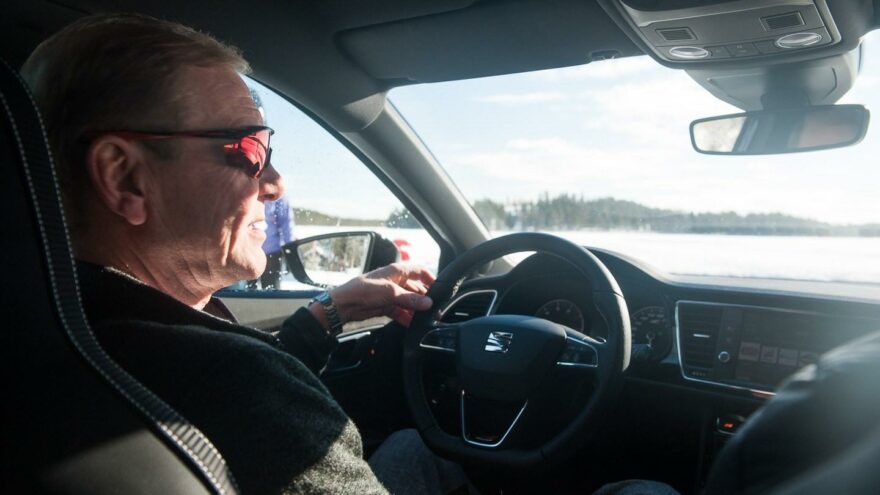 Cupra ja Kankkunen jääradalla Kuusamo Seat 4drive