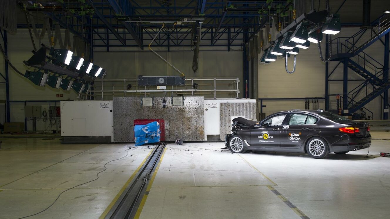 BMW 5-sarjalle täydet tähdet Euro NCAP:issa