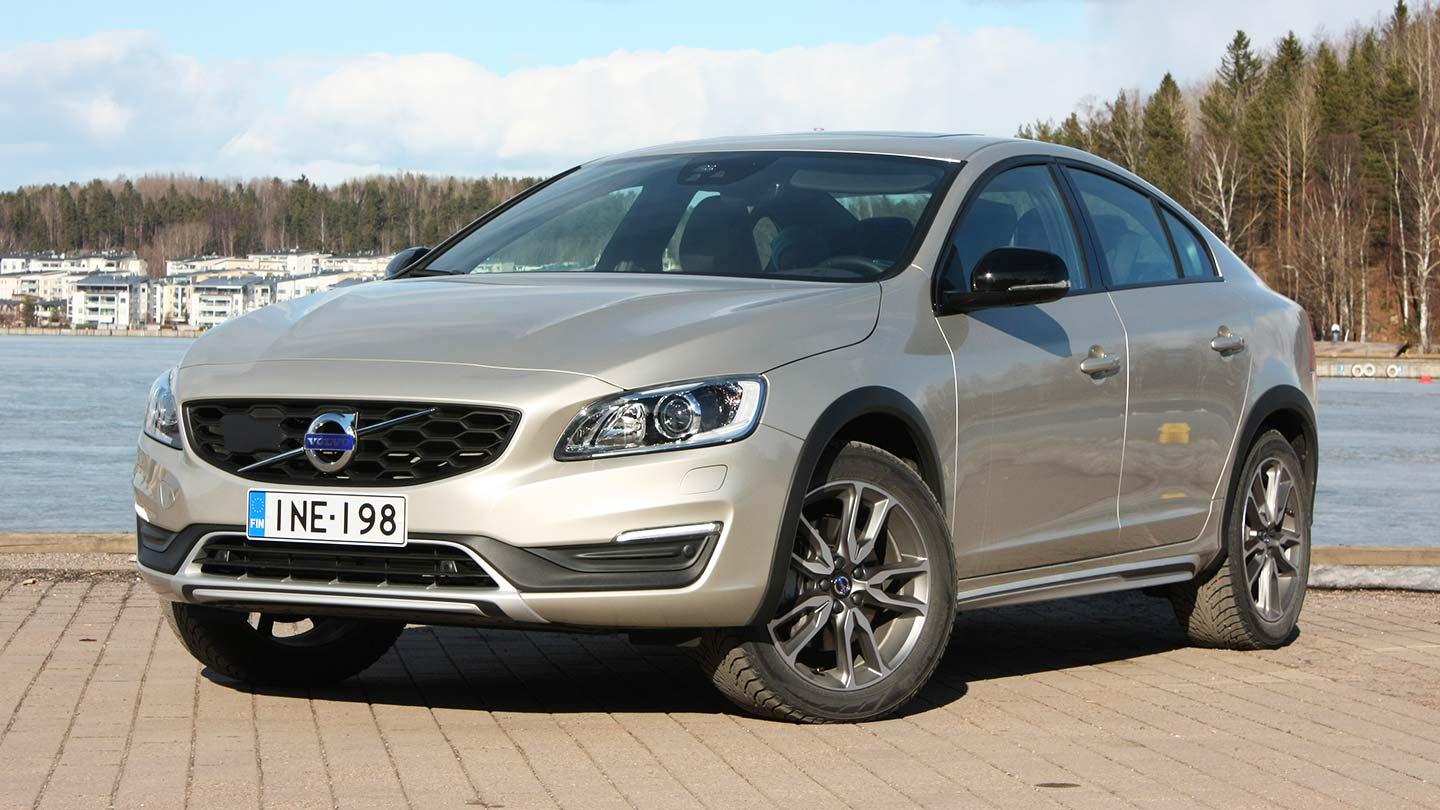 Volvo s60 cross country