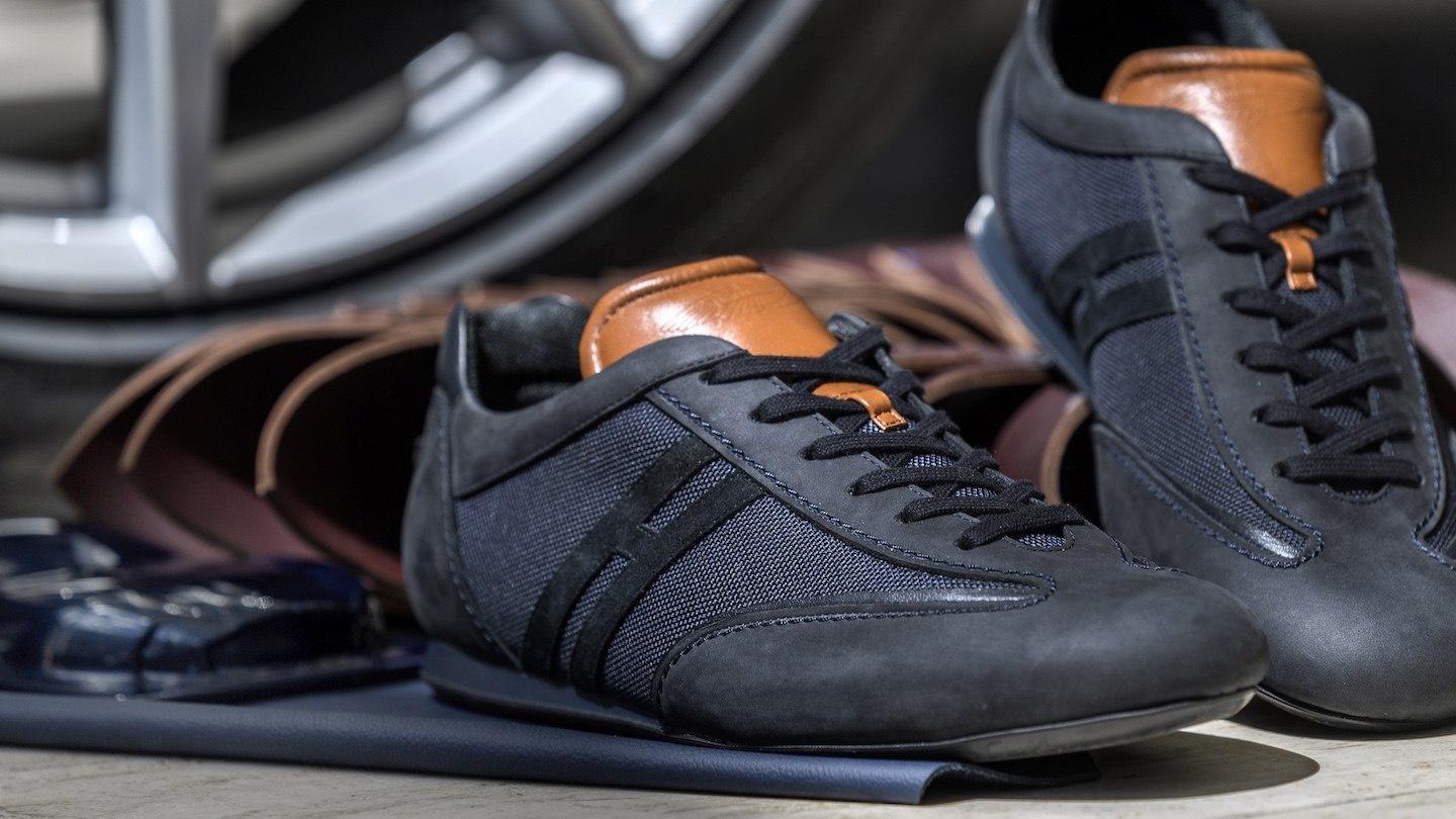 Aston Martin X Hogan Luksuslenkkarit Autoteemalla Aston Martin X Hogan Luksuslenkkarit Autoteemalla