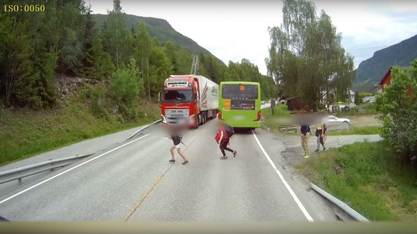 kuorma-autoilijan reaktiot pelastivat lapsen Norjassa