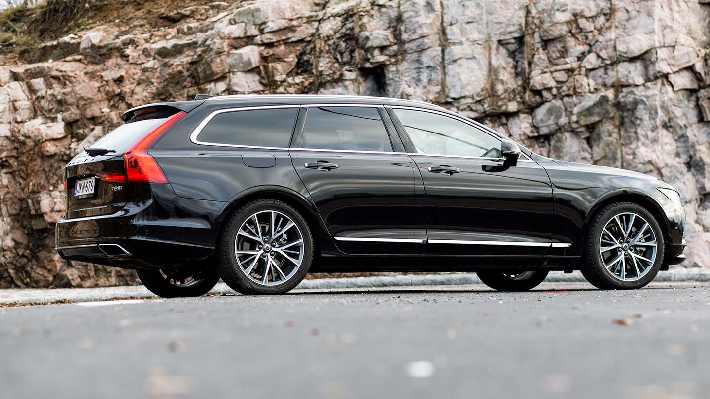 Volvo v90 t8