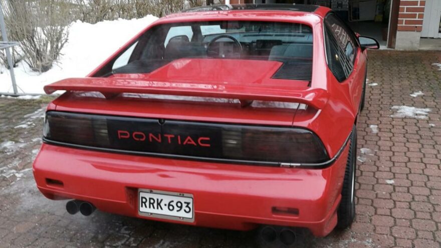 Pontiac Fiero takaa - Tori.fi