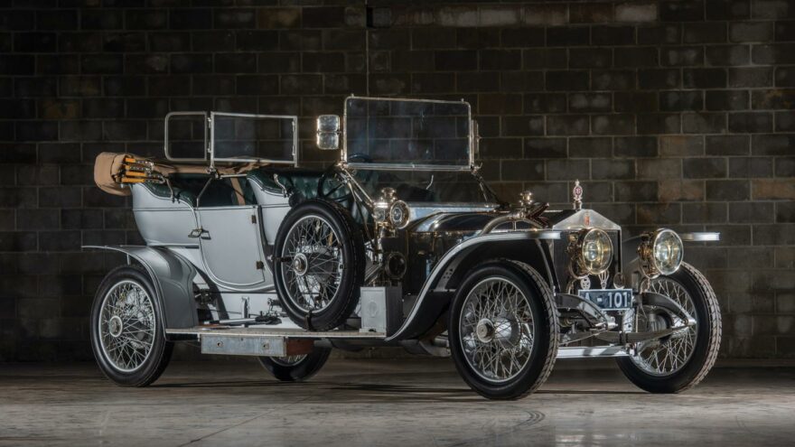 1909 Rolls-Royce 40/50 HP Silver Ghost Roi-des-Belges edestä