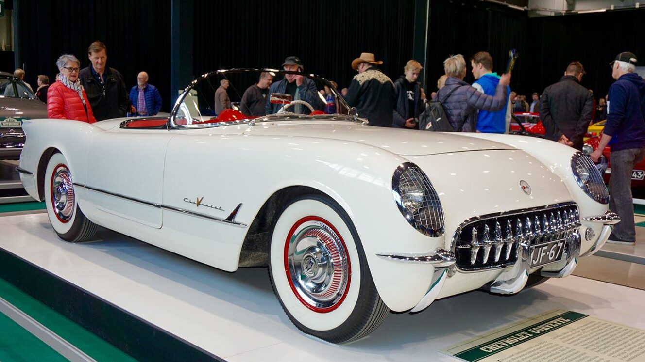 Classic Motorshow_Chevrolet Corvette 1955