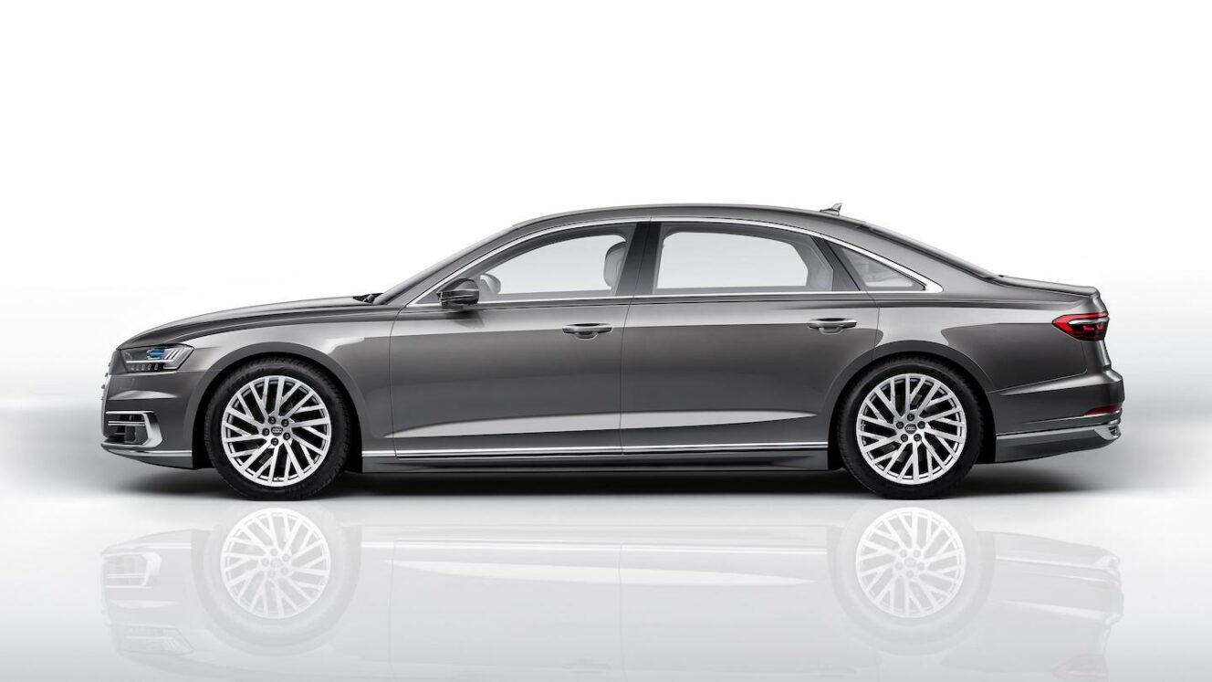 Tähtäimessä Maybach: Audi suunnittelee A8:n luksusversiota