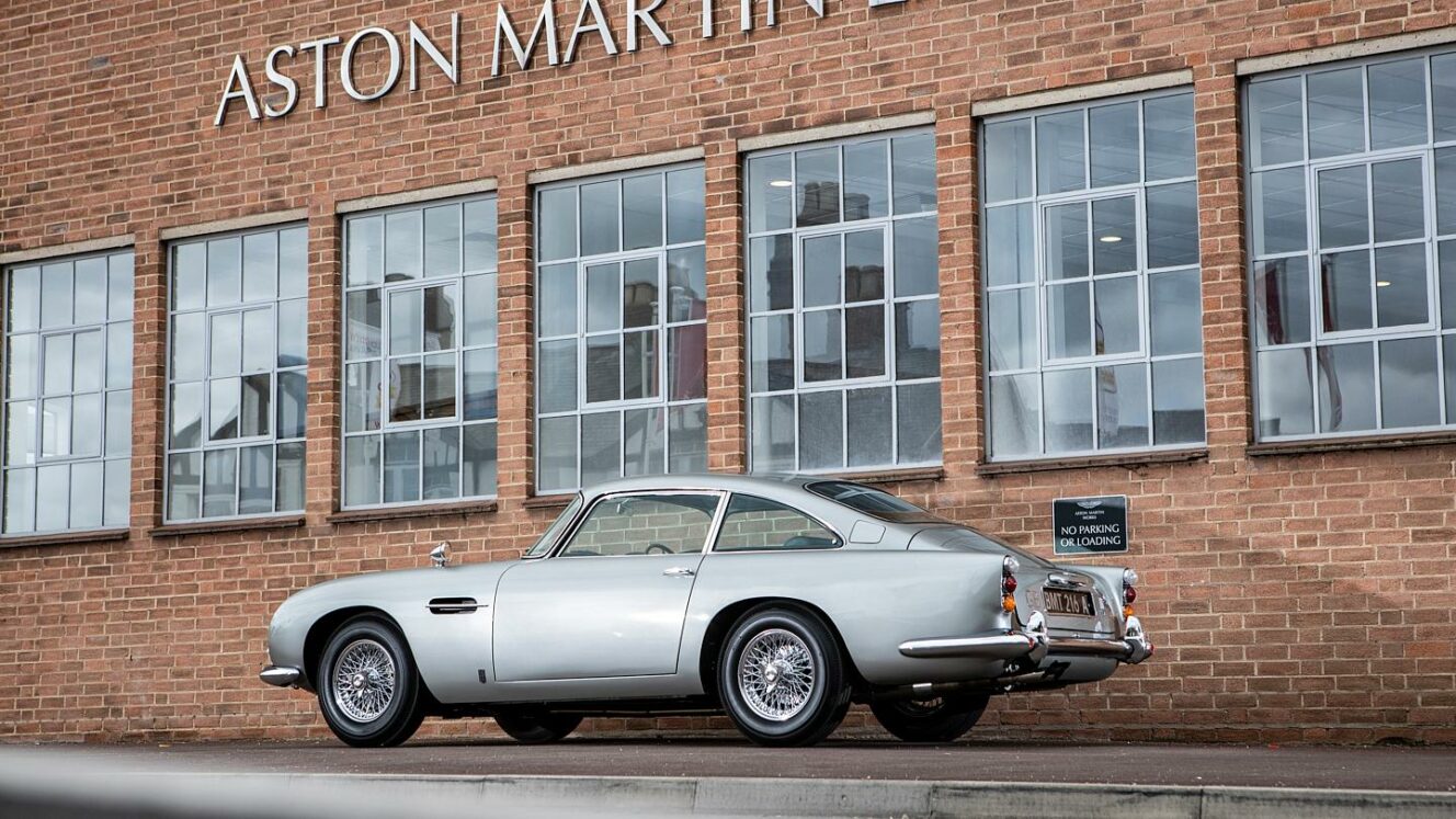 Aston Martin DB5 "Bond" - RM Sotheby's