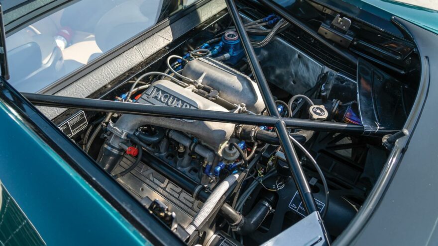 Jaguar XJ220 engine - RM Sotheby's