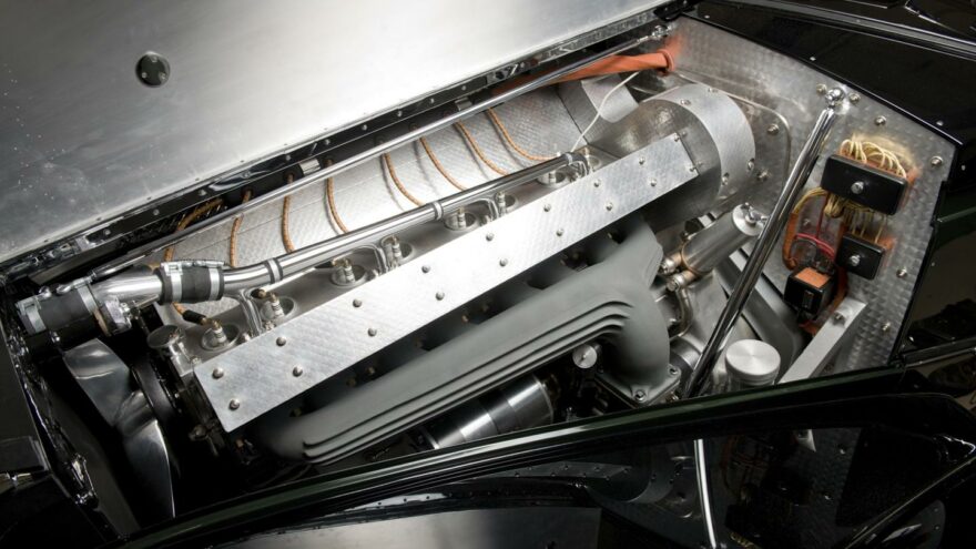 Bugatti Type 57SC Atalante engine - RM Sotheby's