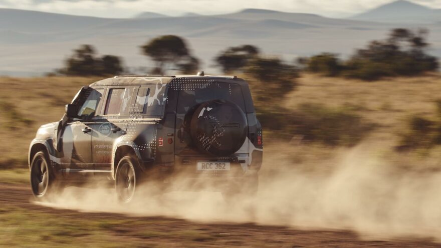 uusi Land Rover Defender