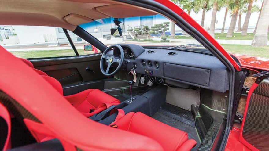 RM Sotheby's - Ferrari F40 interior