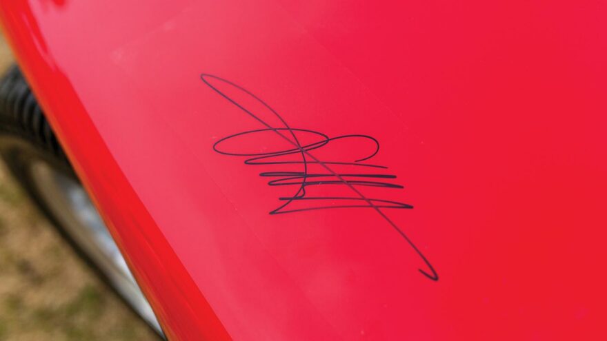 RM Sotheby's - Ferrari F40 Vettel