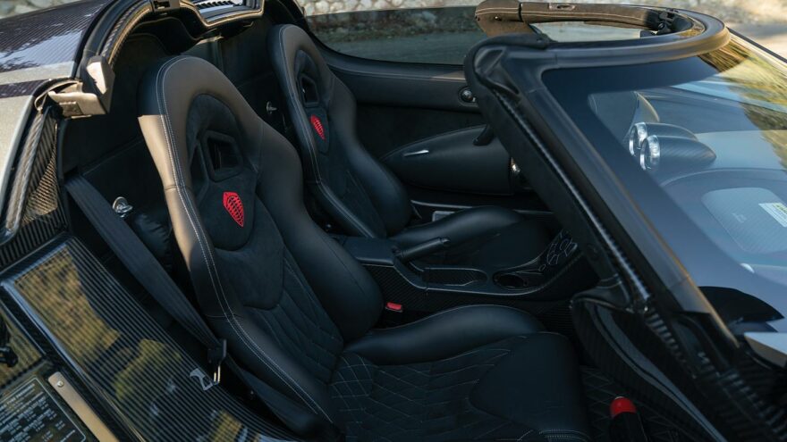 RM Sotheby's - Koenigsegg Agera R seats