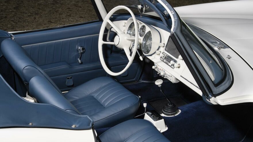 RM Sotheby's - BMW 507 interior