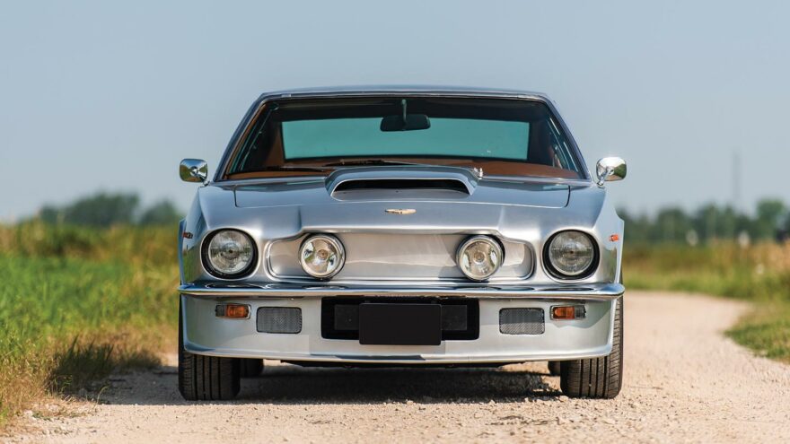 Aston Martin V8 Vantage front - RM Sotheby's
