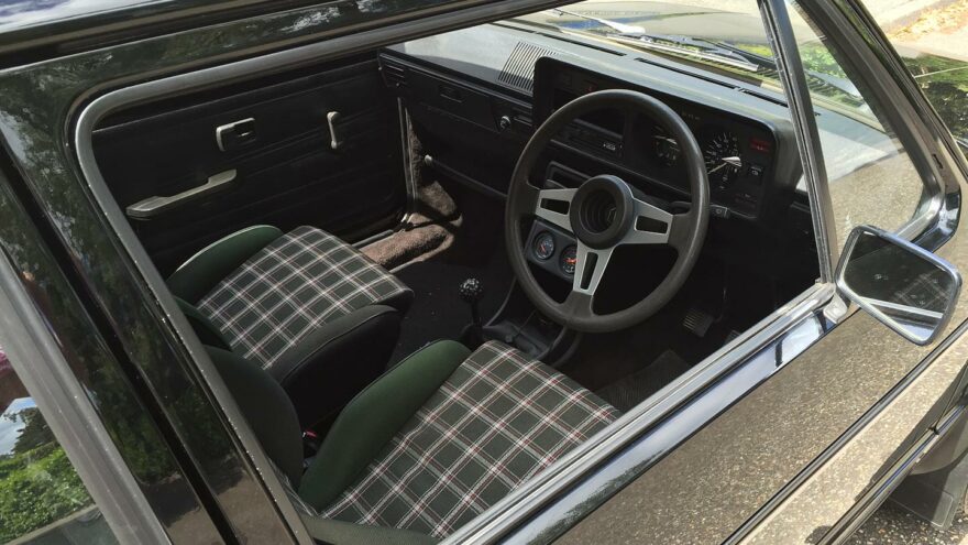 The Market - Volkswagen Golf GTi mk1 interior