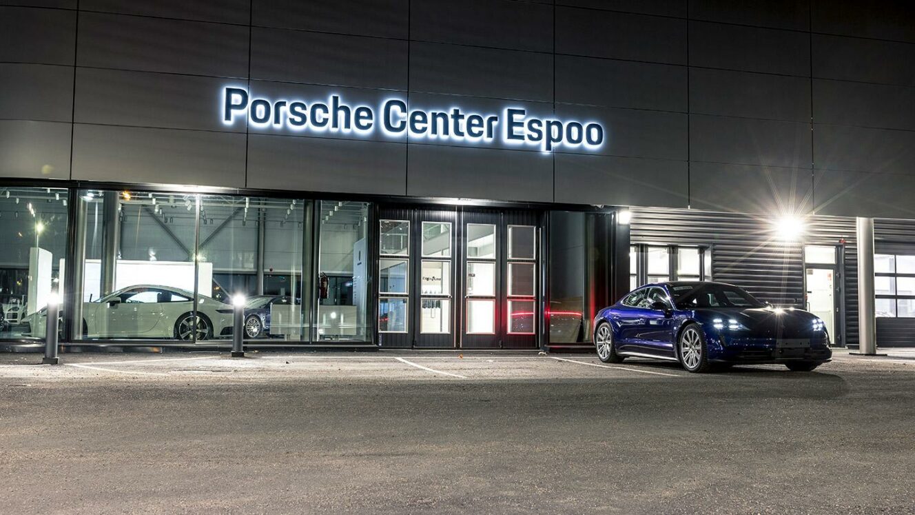 Porsche Center Espoo