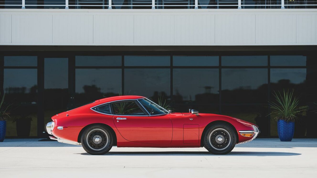 1967 Toyota 2000GT - RM Sotheby's