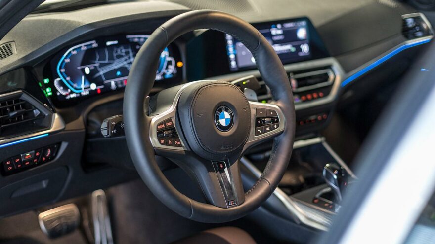BMW 330e G20