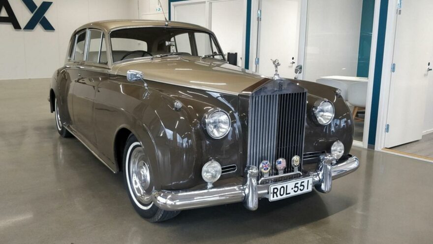 Rolls-Royce Silver Cloud II etuviisto - Tori.fi
