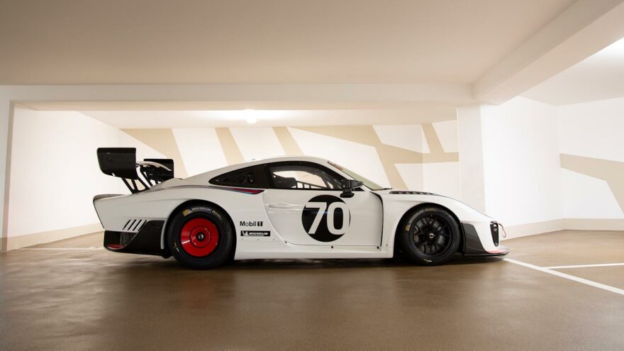 Porsche 935 sivuprofiili - RM Sotheby's