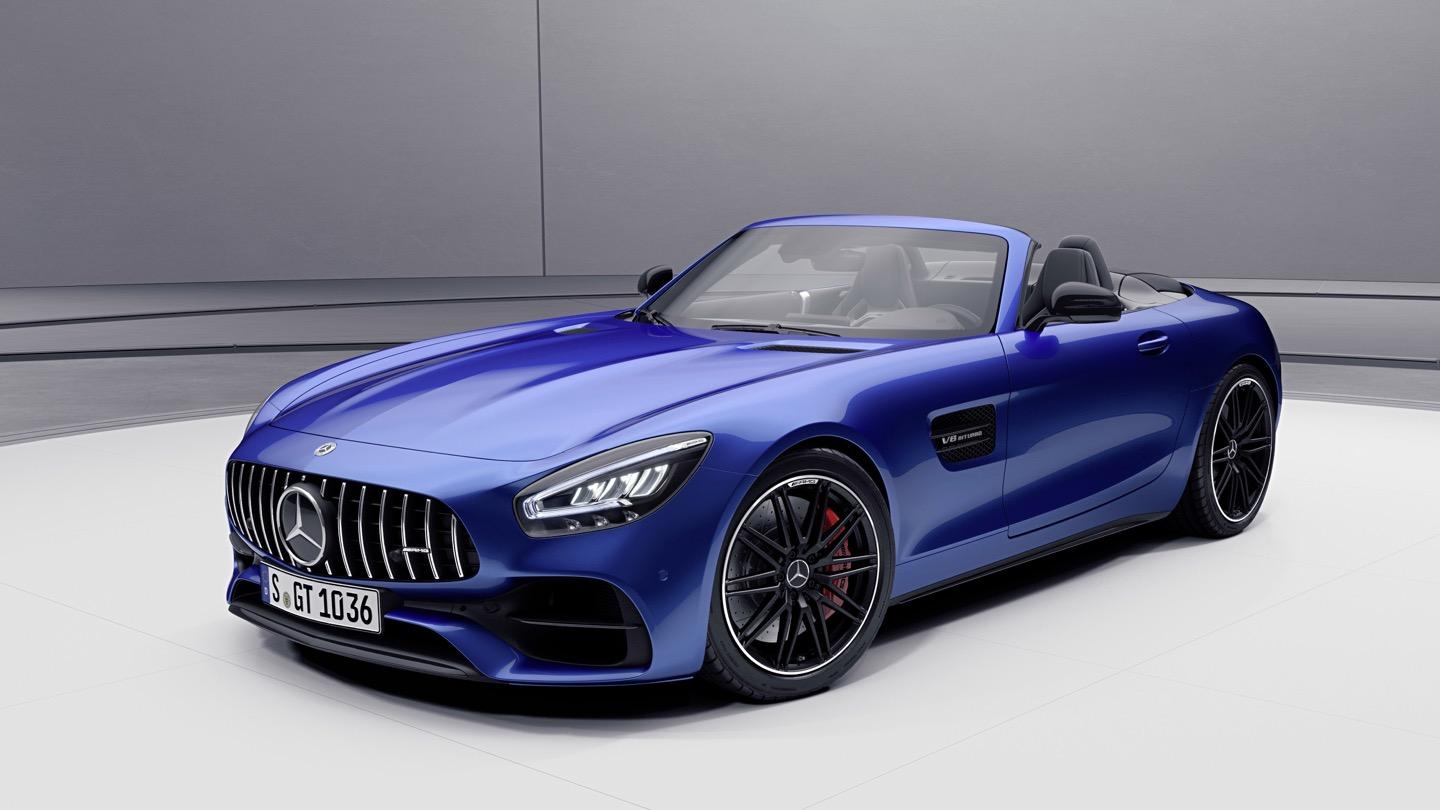 Uudistuva Mercedes Amg Gt Saa Viela Lisaa Tehoa Ja Varusteita Katolla Tai Ilman