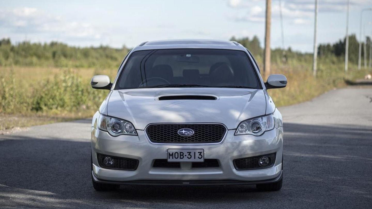 Käytetyt Erikoisuudet – Subaru Legacy Spec B Tuned By STi