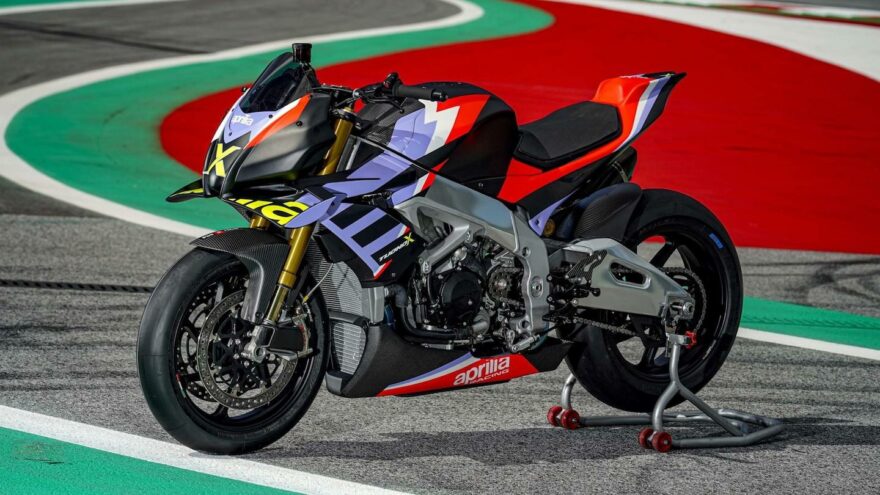 Aprilia Tuono V4 X