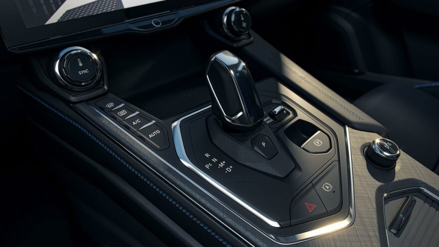 Lynk & Co 01 - center console