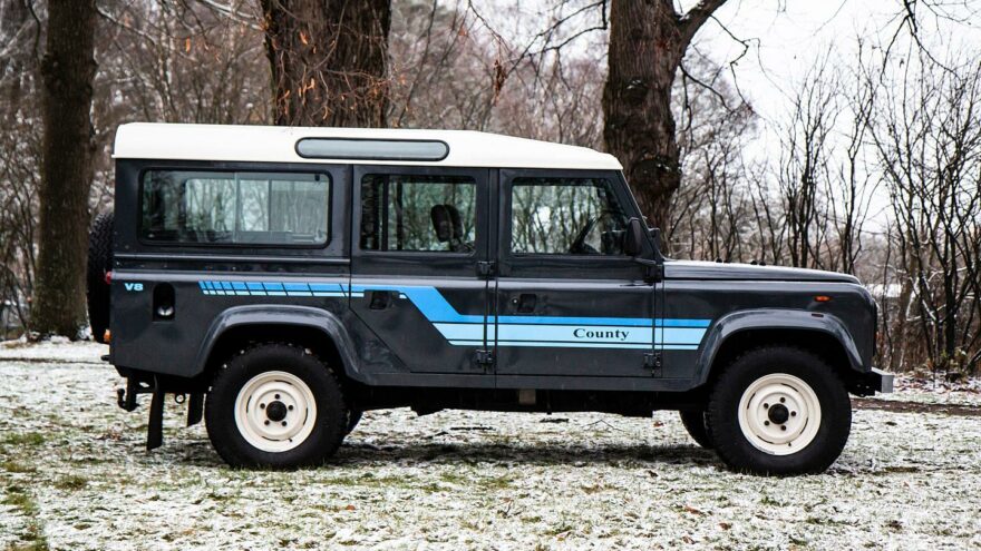 1987 Land Rover 110 V8 County – RM Sotheby’s