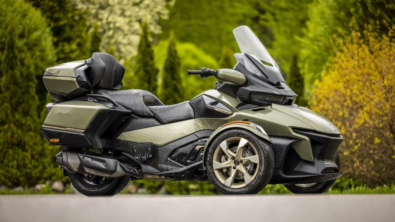 Can-Am Spyder RT Sea to Sky
