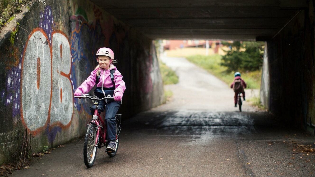 Liikenneturva: varmista lapsen turvallinen pyörämatka
