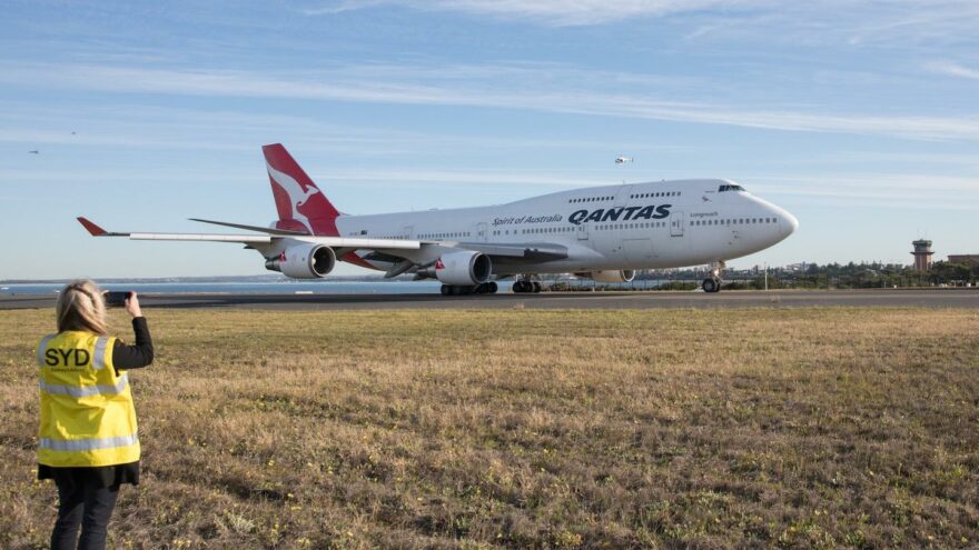 Qantas Boeing Airbus