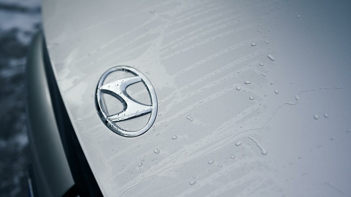 Hyundai Ioniq 5 mattamaalipinta märkä
