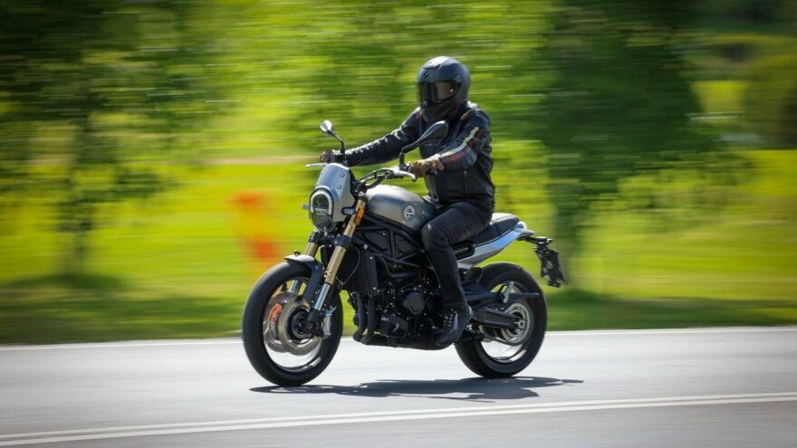Benelli Leoncino 800 Trail