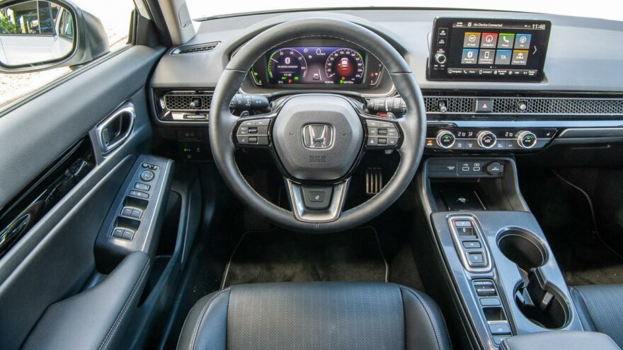 Honda Civic e:HEV Advance koeajo hybridi