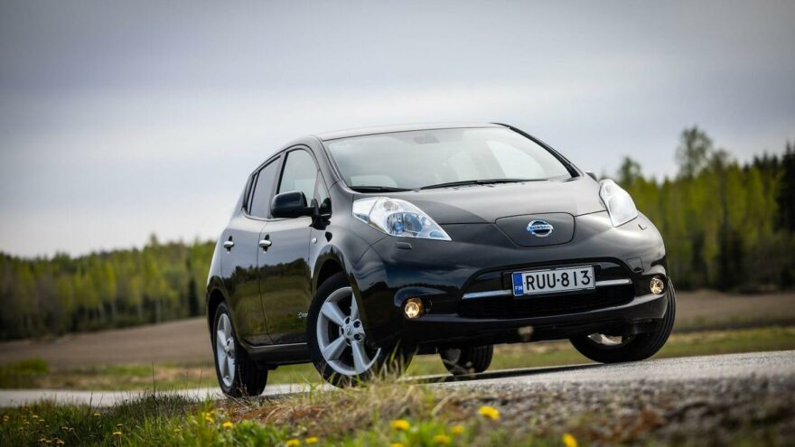 Moottori käyttötesti käytetyllä Nissan Leaf sähköauto