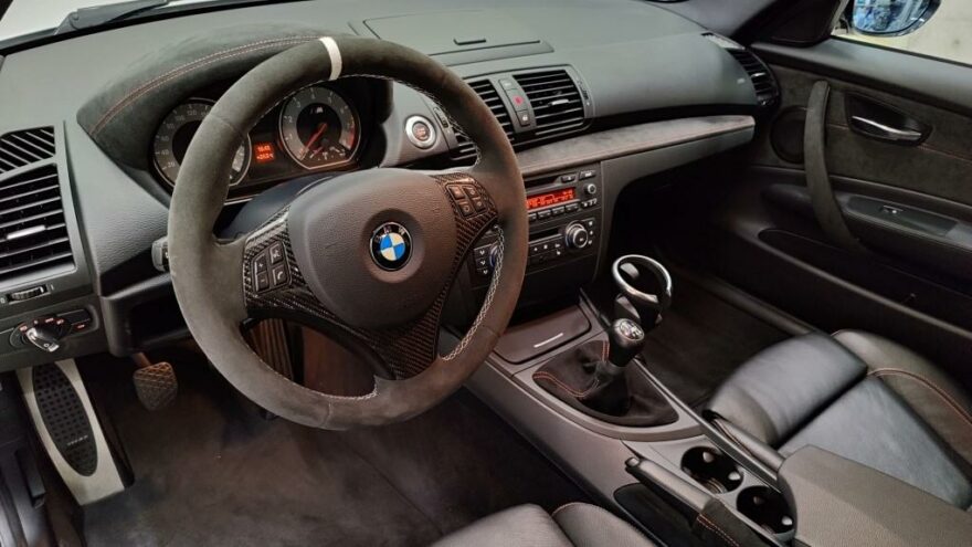 BMW 1M