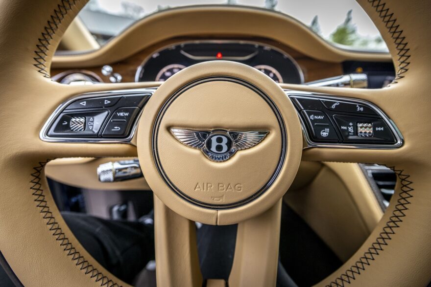 Bentley Flying Spur V8 koeajo