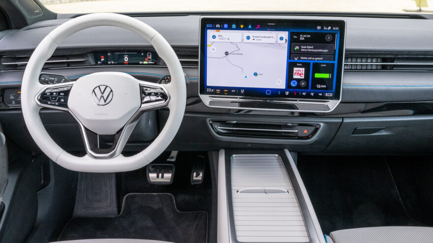Volkswagen ID.7 sähkö sedan liftback