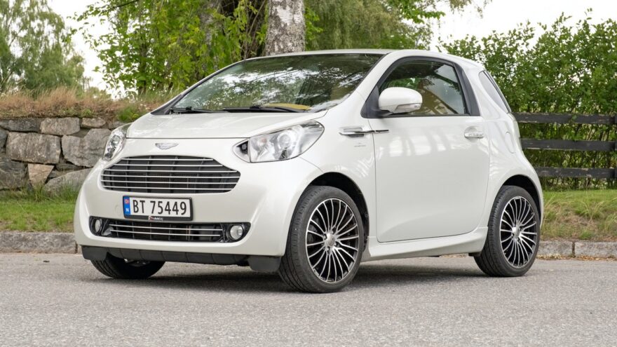 Aston Martin Cygnet huutokauppa