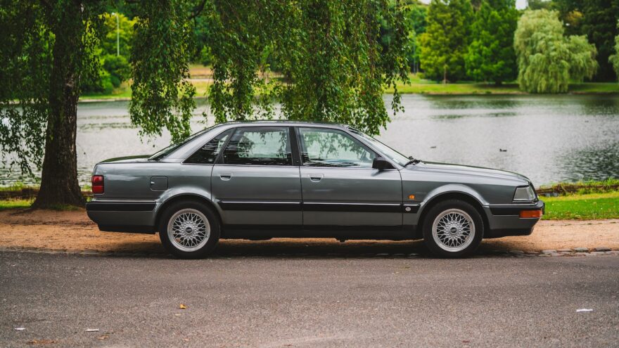 Audi V8 4.2 huutokauppa