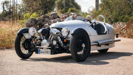 Morgan 3 Wheeler kolmipyörä