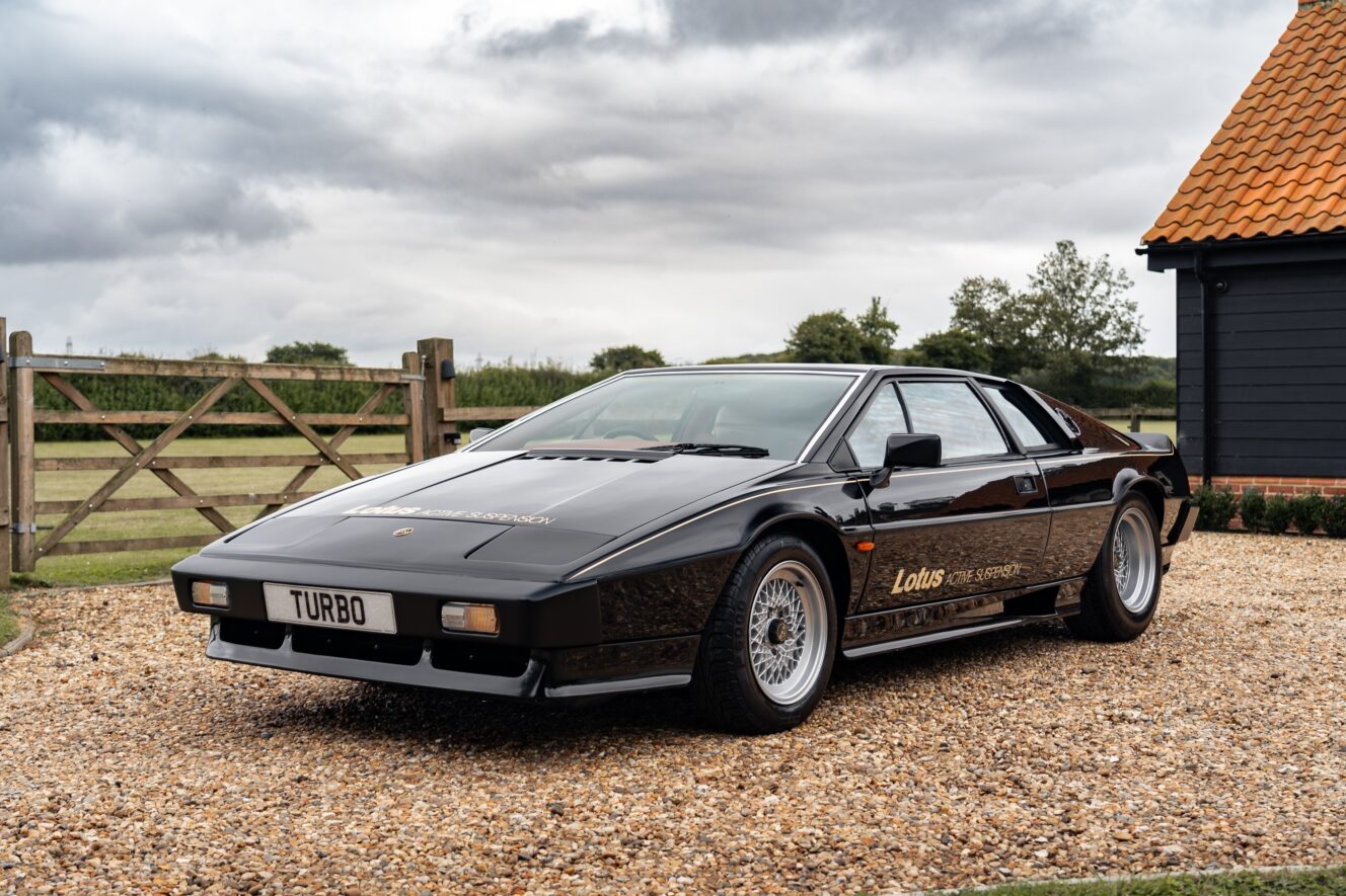 Lotus Esprit Active Suspension