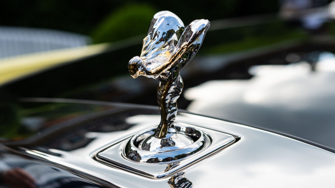 Rolls-Royce Phantom Extended James Bond Goldfinger Kultasormi 60 vuotta