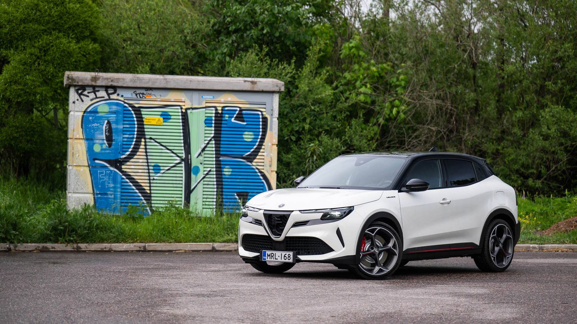 Alfa Romeo Junior Veloce sähköauto