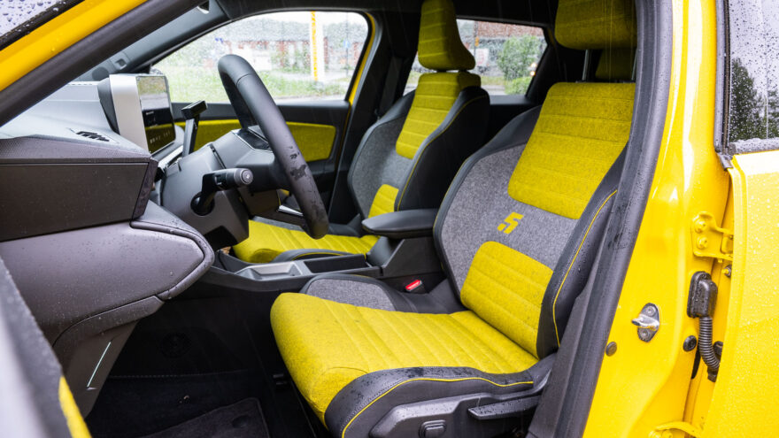 Renault 5 Comfort Range sähköauto koeajo Suomi kokemukset